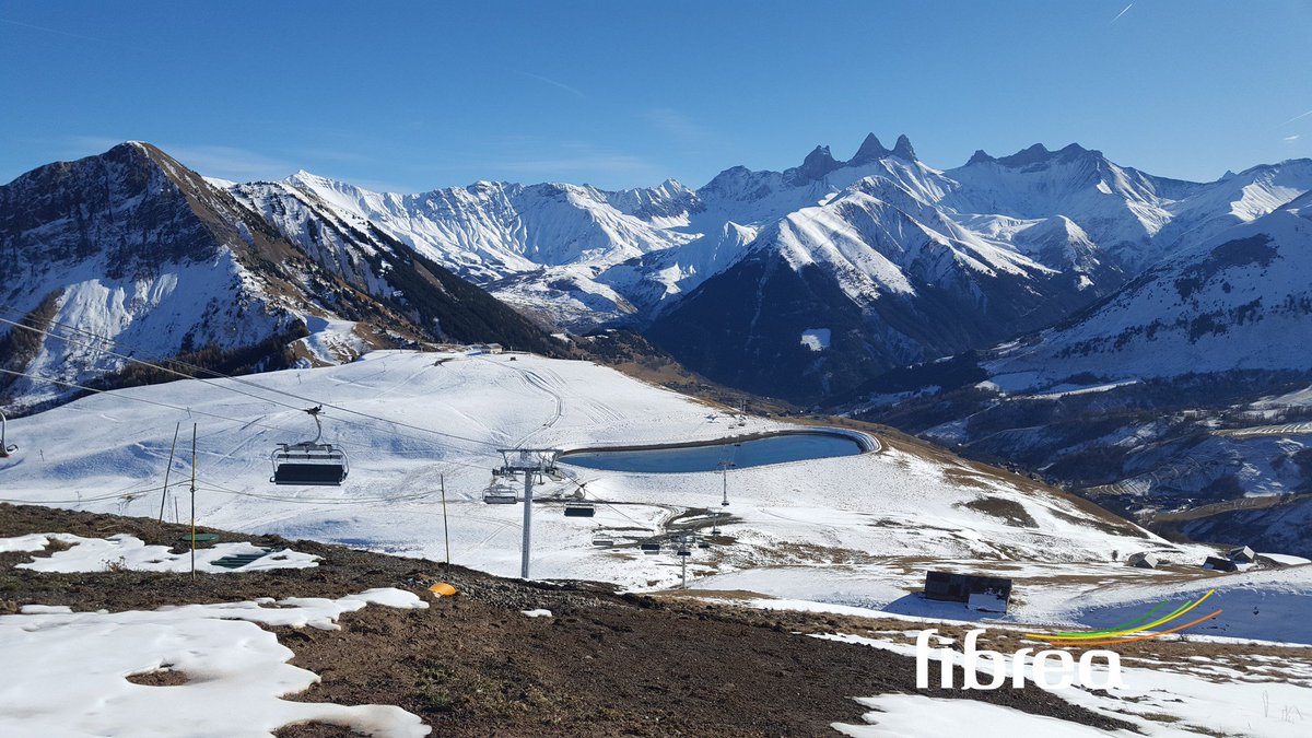 Fibrea73's tweet photo. La fibre optique arrive à @saintjeandarves  et @OfficeSSA !

Professionnels contactez : ftto@fibrea.net

@LesSybelles @corbierofficiel 
#thd #fibreoptique #FiberIsComing #savoie #fibre https://t.co/4I5Nv8t88E