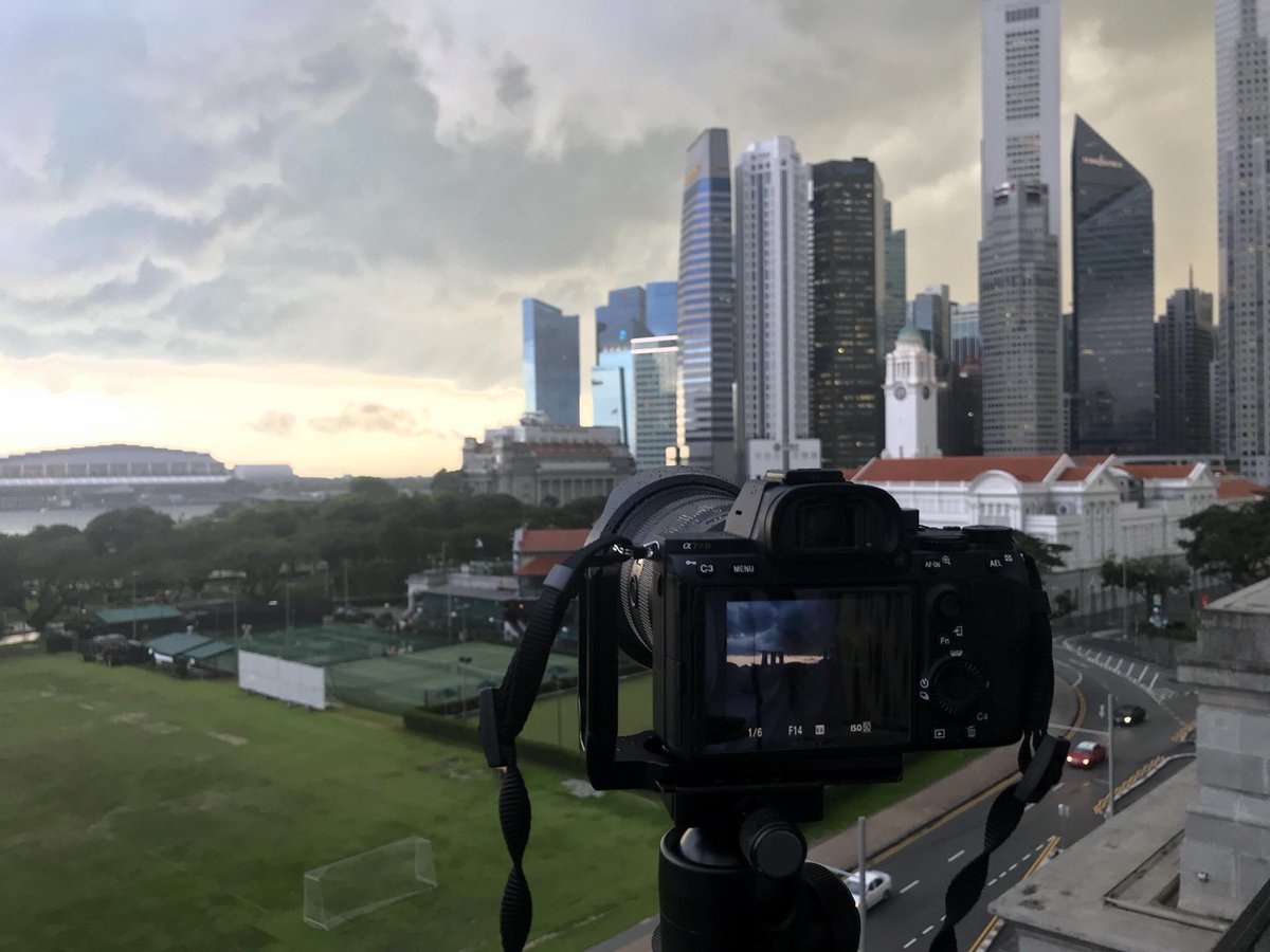 aefotograph's tweet photo. Weatherproof test of sony A7RIII #Sony A7RIII #SonySriLanka #CameraLK #GoMirrorlessFF #ResolutionXspeed #sel24105G https://t.co/HMuUgdIlMb