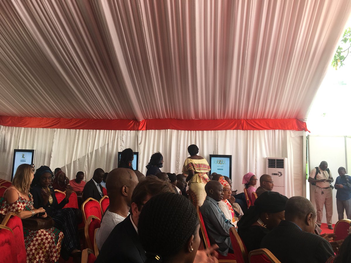 En live de l'inauguration de #SonatelAcademy au <a href="/cticdakar/">CTIC DAKAR</a> #Digital #numerique #orange #Kebetu