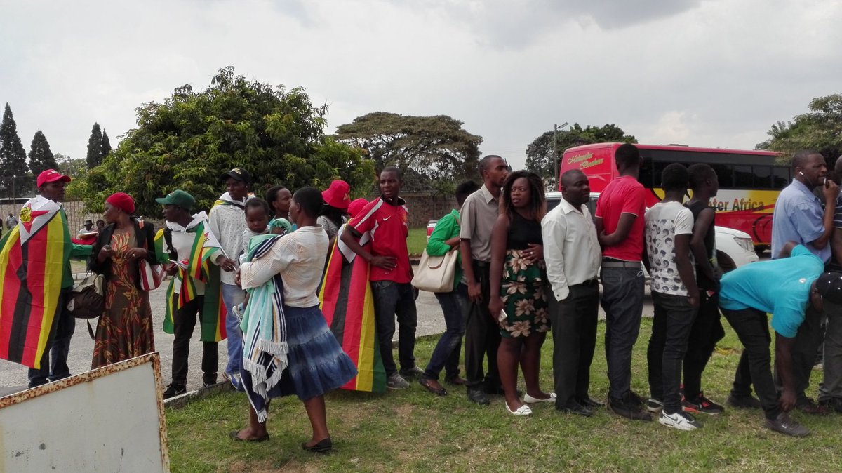 263Chat's tweet photo. Hundreds of people have gathered at Manyame Airbase to welcome former Vice President ED Mnangagwa #EDReturns https://t.co/Dxn8dme7pw
