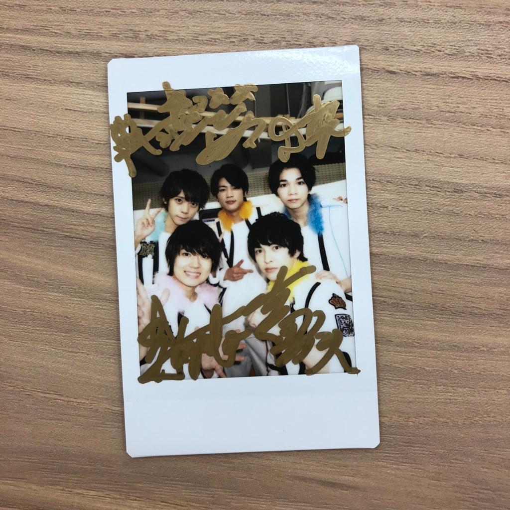 🌟プレゼント🌟 M!LKのメンバー全員のサイン入りチェキを1名様に🎁この