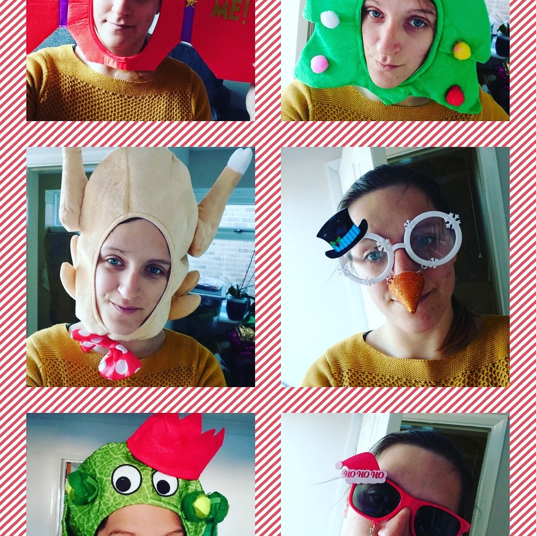 Still time to book your for your #Christmas events.

#nomakeup #props #booknow #selfie #photobooth #Kent #photobooth #Weddings #brides #birthday #parties