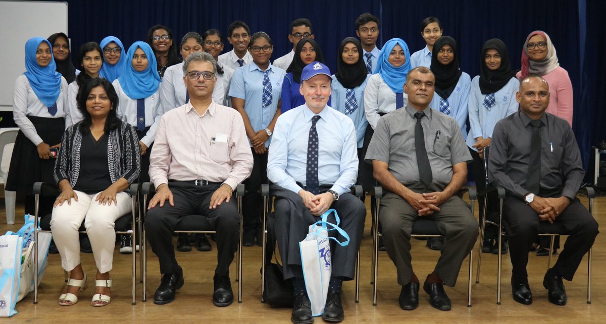 MoEdumv's tweet photo. President of @pearson , Rod Bristow and his team along with officials from @EducationMV Ministry with a team from @UfaaMv visit @jamaluddin_mv School to meet BTEC students. @aishathshiham https://t.co/pIFwW5tVQS