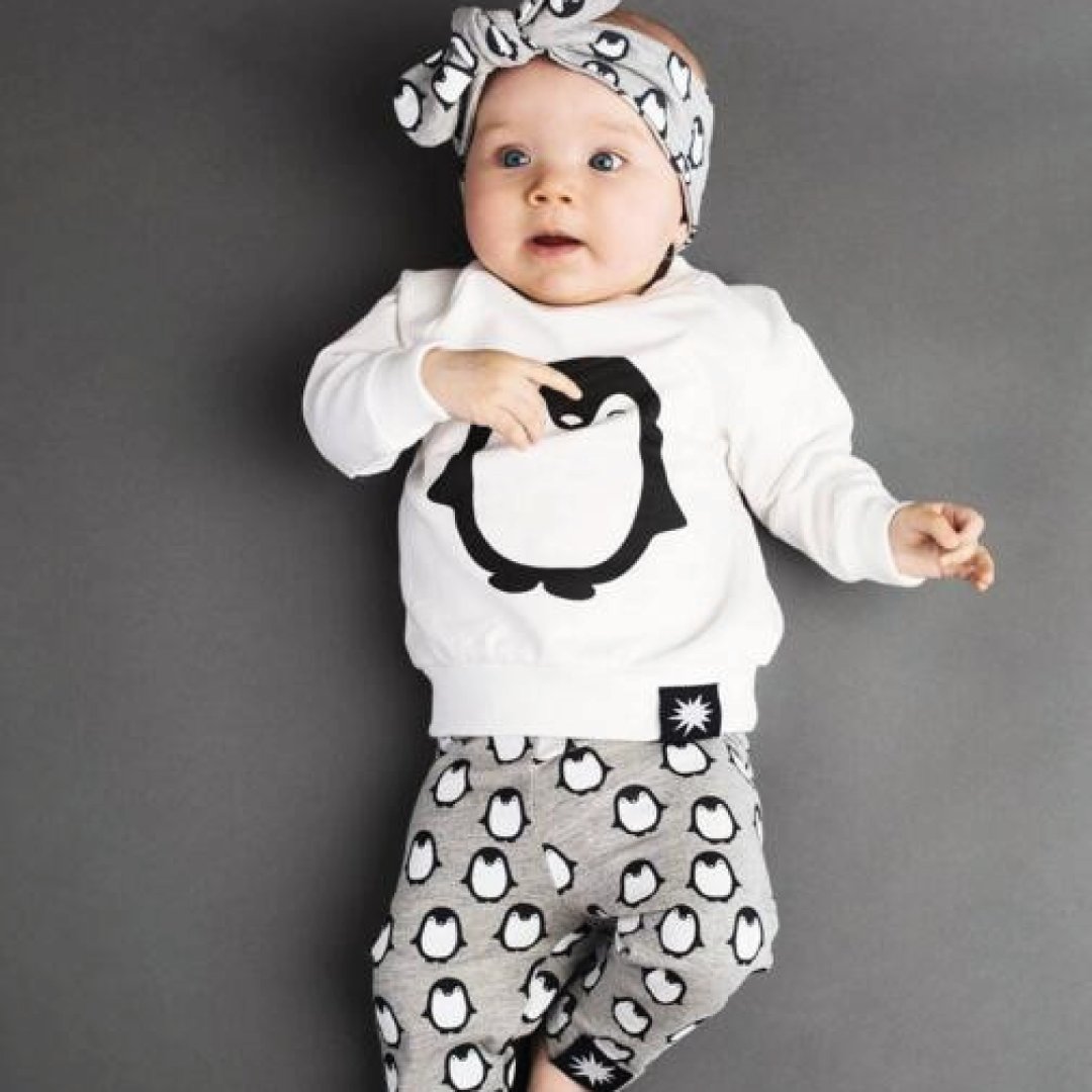 HelloMunchkinUK's tweet photo. Super cute penguin winter set.
#HelloMunchkin https://t.co/0WDDyRoX5n