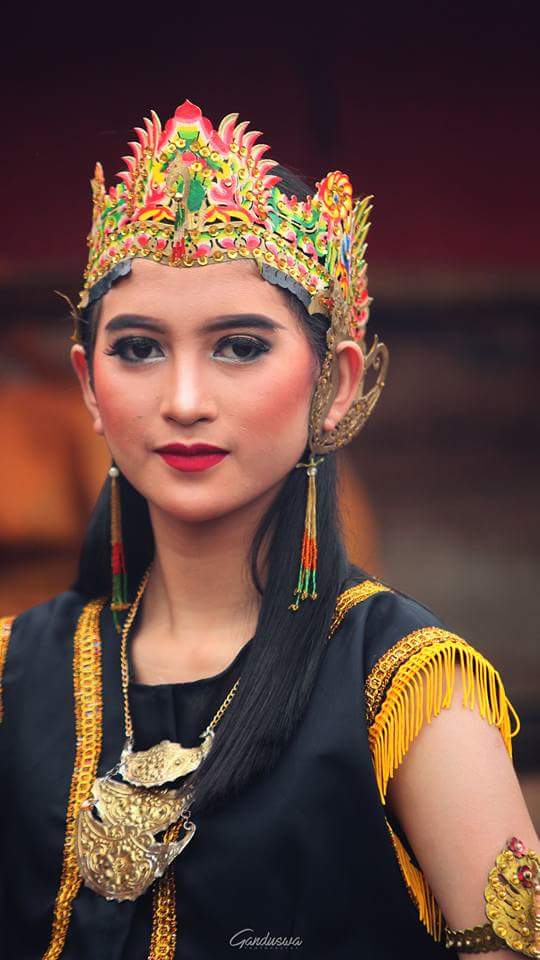 ITPKKPemalang's tweet photo. Festival Wong Gunung (FWG) yang diadakan di Kecamatan Pulosari, Pemalang dari 21-23  November 2017 merupakan satu sarana mempromosikan wisata di Pemalang. #fwg2017 https://t.co/BQLx7HZS64