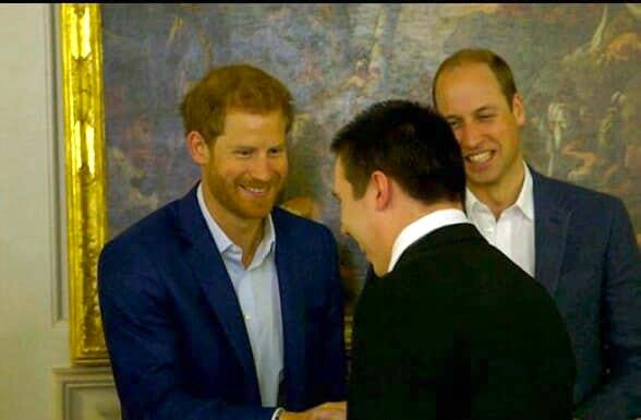 Congratulations to BAMM student <a href="/CalvinGlenMusic/">Calvin Glen</a> for being acknowledged for his contribution to fundraising. dailymail.co.uk/wires/pa/artic…