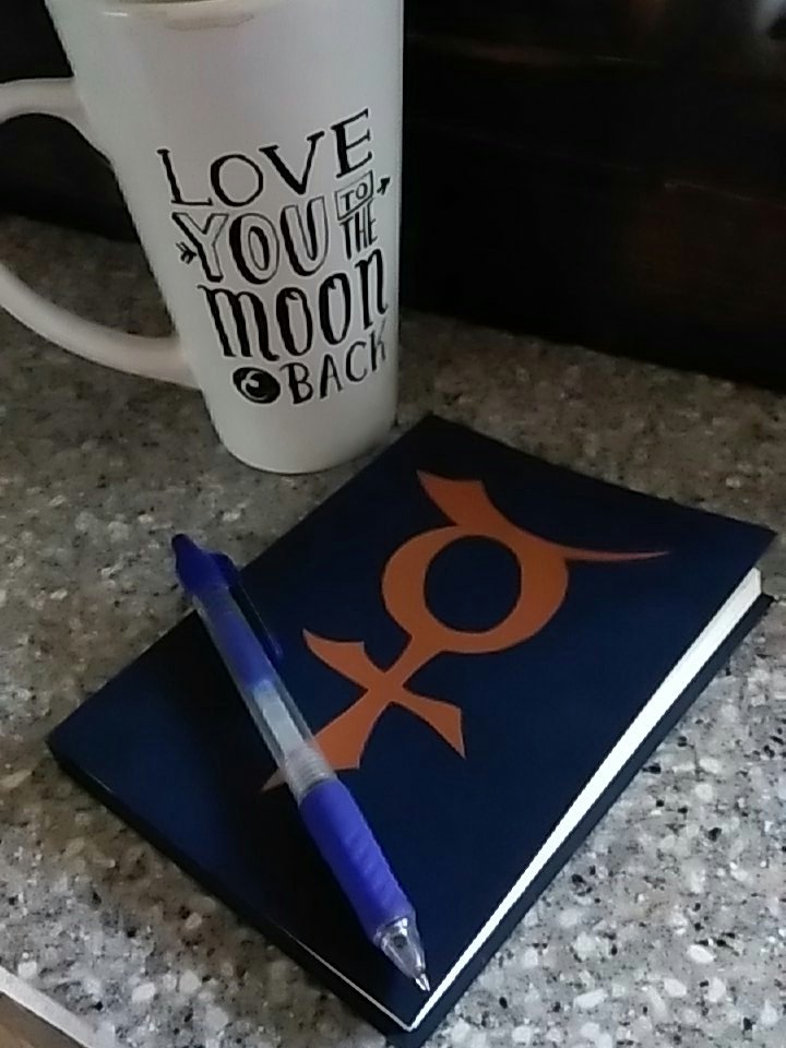 Goddesstrology's tweet image. Had to break out my MercuryRx journal because the synchronicities are coming fast and furious... #MercuryRetrograde #shadowzone #mercuryinsagittarius #trickster