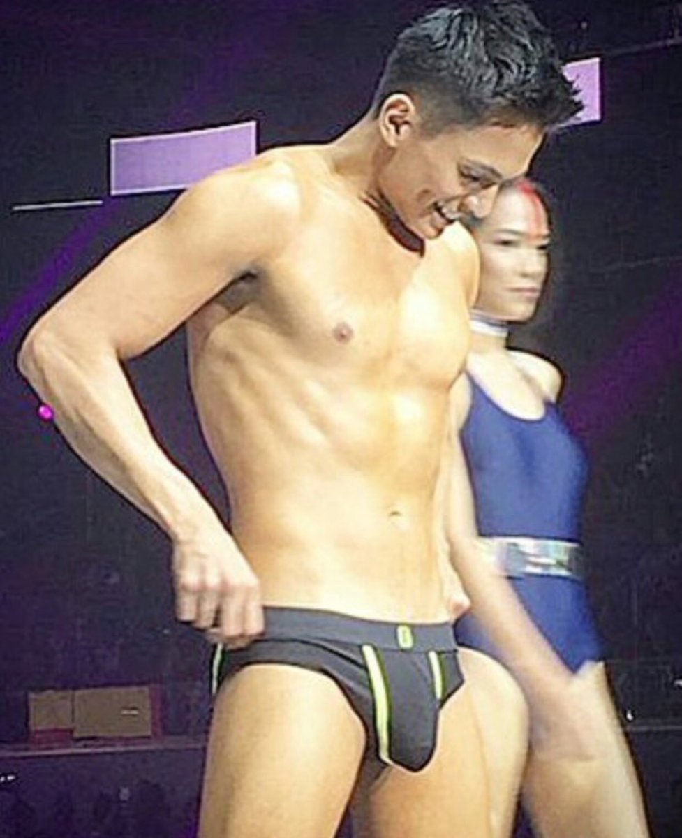 jackecool's tweet photo. Tom Rodriguez, sarap mo!!! Hehe #BenchUnderTheStar https://t.co/gyroyM3Q5R