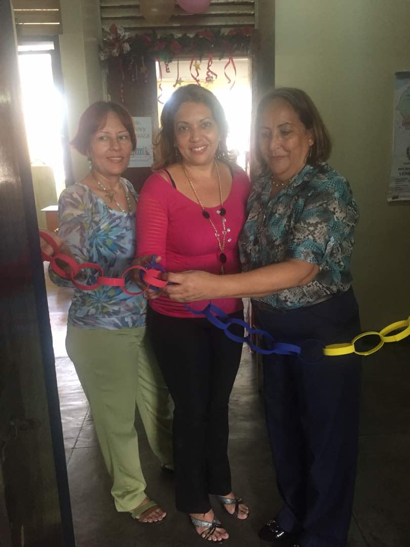CBITColomine's tweet photo. .@CBITColomine  Inauguración y Restauración del Club de Ciencias Santos Anibal  Dominicci en el Complejo Educativo Luis Alfredo Colomine. Como invitado  especial uno de los directivos más emblemáticos de la institución MSc.  Dilcia Zambrano. https://t.co/q5vM1iYfud