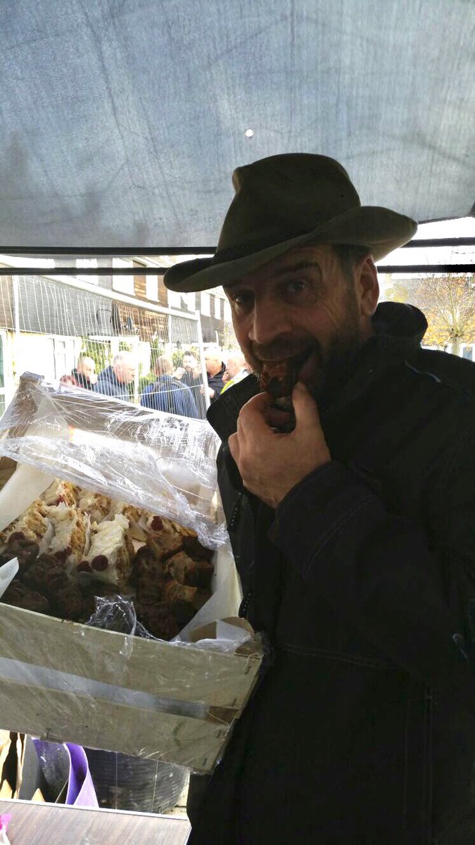 RattlesdenFF's tweet photo. Huge thanks to KitschHen for making our eggs into delicious treats for the @DIYSOS team. @LintonKitchen the sweets looked scrumptious 1/2 https://t.co/XATZbHywIX