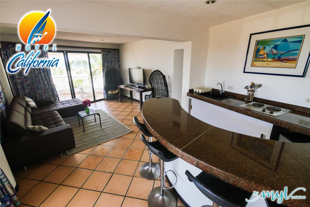 HCaliforniaVe's tweet photo. Si vienes a Margarita en familia disfruta de nuestra Suite. Ideal para un grupo de 4-5 personas que deseen un lugar especial
Para reservaciones contáctanos:
0295-2698898/ 269.88.95/ 269.88.96
📩 reservaciones@hotelcalifornia.com.ve
https://t.co/3cKrbDcROW https://t.co/DNt1crT45F