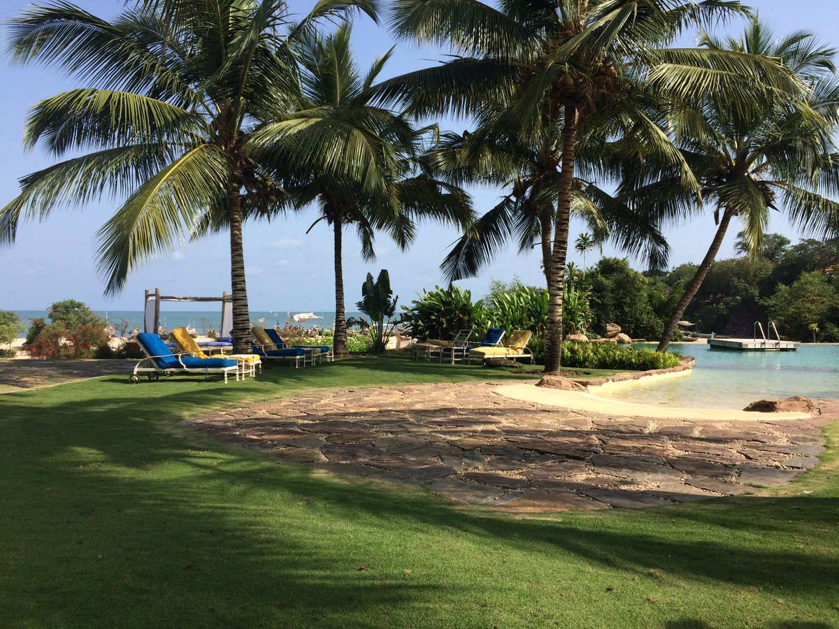HisWordisLuv's tweet photo. A weekend away in the most luxurious resort in Ghana #luxurylife #whitesandsbeachresortgh #Ghana https://t.co/Iw0AmKzuNg