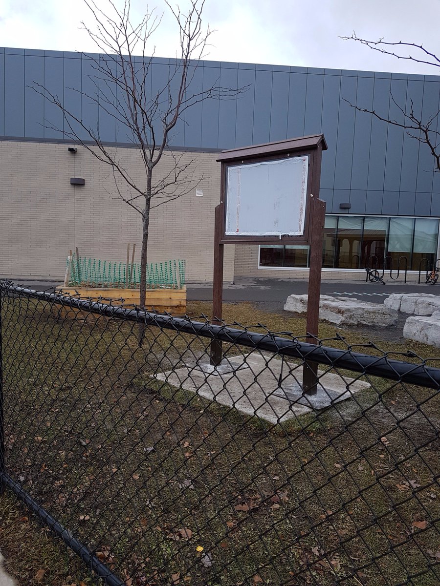 sirjohnasac's tweet photo. Hey @SirJohnA_LDSB!  Here is a new way to keep in the loop.  Our new Communication Board will provide information on our Growing Young Minds gardens and general school and school council information. Thank you to @LLFdn! Installed; posting starting soon! https://t.co/2OTnnkkICy