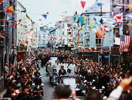 In memory of President John F. Kennedy who loved Ireland beyond any other country, except his own, and we loved and cherished him in return. dfa.ie/irish-embassy/…