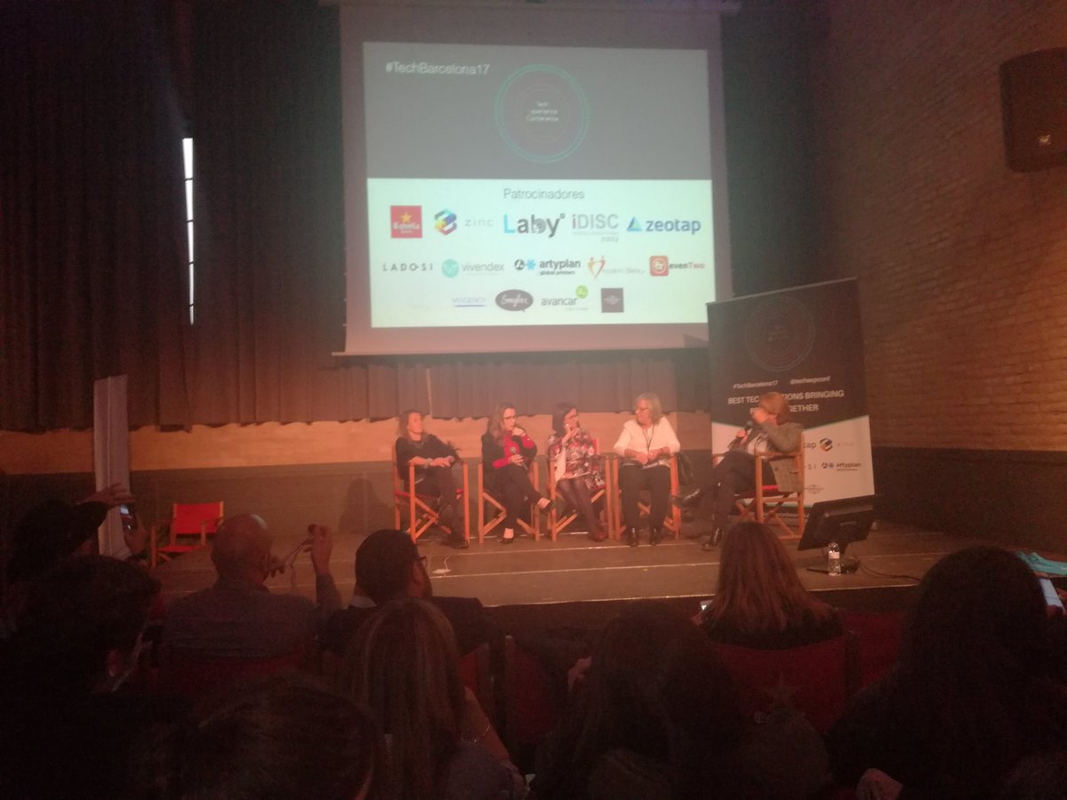 <a href="/configurebcn/">Configure Consulting</a> Últimas ponencias de la tarde de <a href="/TechExpConf/">Tech Experience Conf</a> #TechBarcelona17 en la Antiga Fábrica Damm <a href="/angelmoreu/">angel moreu</a> <a href="/txellcosta/">TxellCosta Group®</a> @consuelocastilla <a href="/lorenatoda/">Lorena</a>  moderadora @elisabethmartínez <a href="/birchbox/">Birchbox</a>