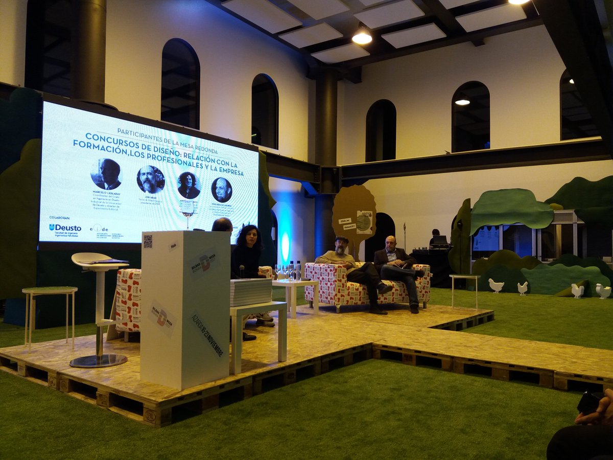 Vidrala_Group's tweet photo. Comienza la mesa redonda con nuestros expertos en diseño #BiDweek17
@eidedesign @IngDeusto https://t.co/q4a4NxDvN0