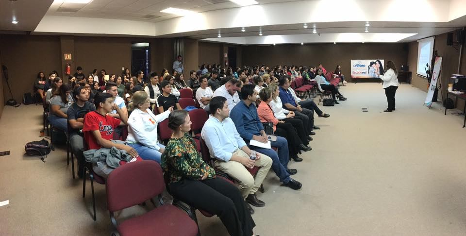 ZummaNoticias's tweet photo. DIF Municipal imparte taller de sensibilización a alumnos de psicología de ITSON Guaymas https://t.co/7a4iZv2tds https://t.co/uYGkHEp0TC