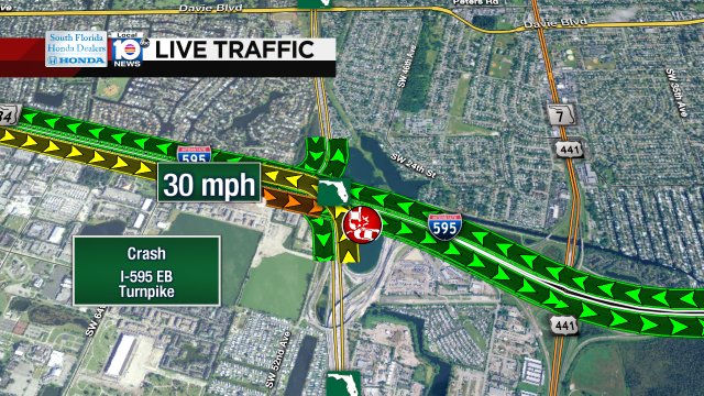 Crash has two lanes blocked on I-595 EB at Turnpike #traffic https://t.co/1ol4il95lV