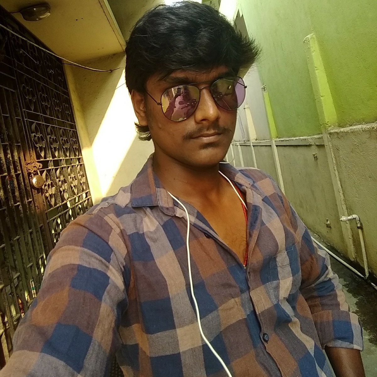 Bharath23595's tweet photo. #NewProfilePic https://t.co/5zt5adv88M