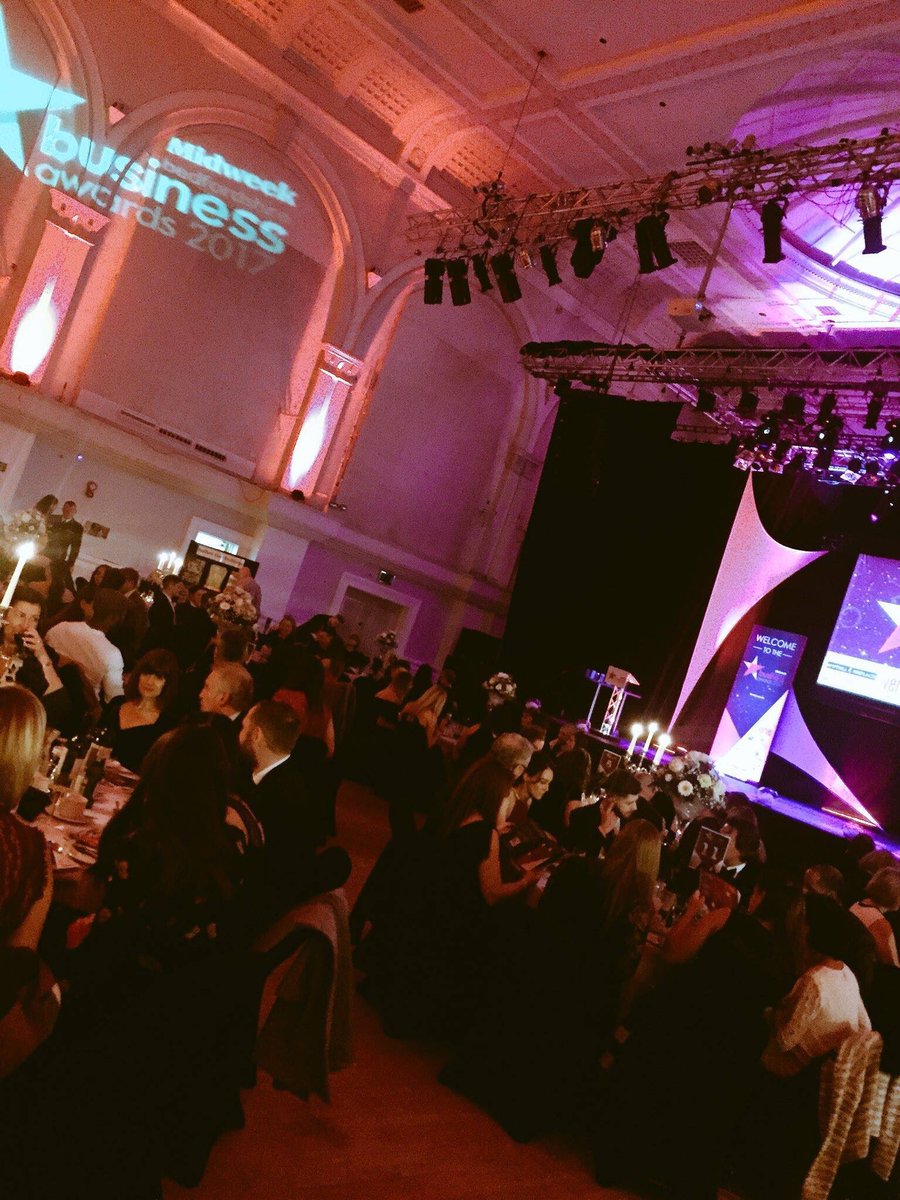 bedfordheight's tweet photo. An absolutely fantastic night at the Bedfordshire Midweek Business Awards! Congratulations to the winners and all of the nominees!! @bedfordnews @VerveProperty #bedsbizawards #bedfordheights https://t.co/yl7uoaSQpr