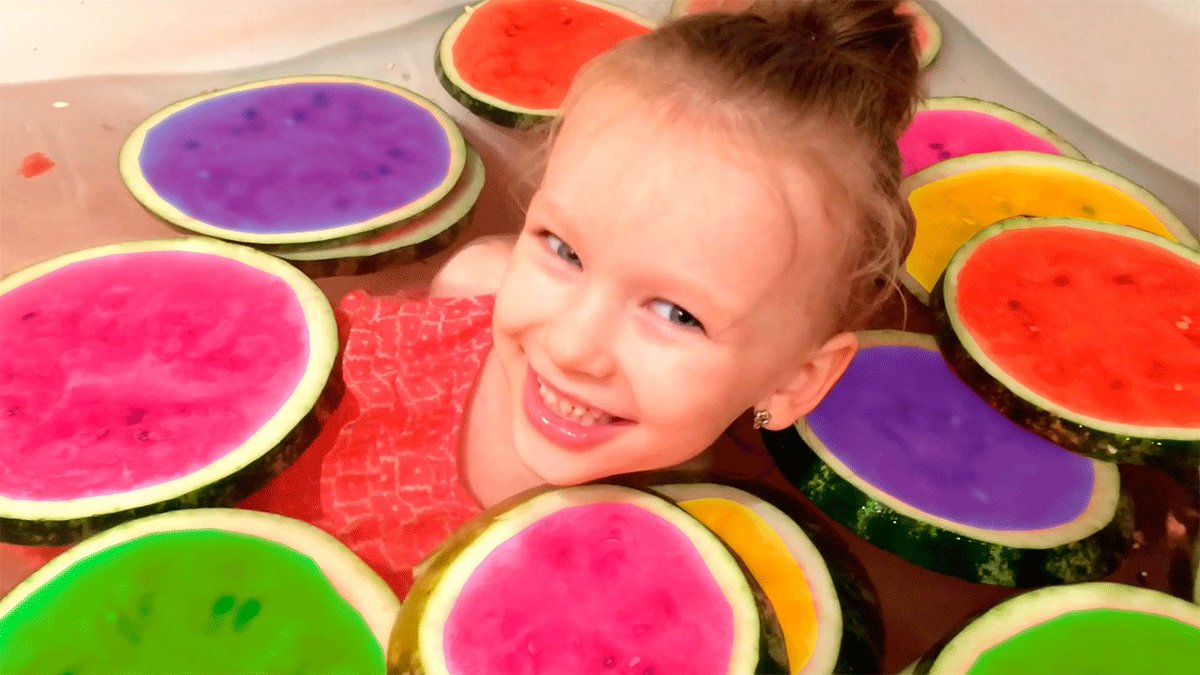 Liza_and_Co's tweet photo. https://t.co/ZcUz1bpBbW
Funny baby and little baby are playing with watermelon and Learn Colors with Johny Johny Yes Papa.
#funnyBaby #watermelonpool #Liza #LizaCo #Лиза #ЛизаКо #johnyjohny https://t.co/j4nEhGyWJo