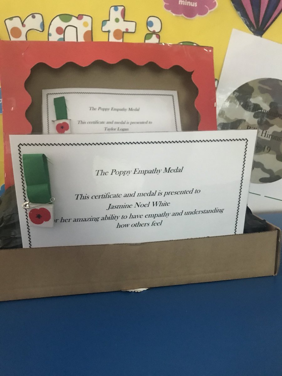 OATBridge1's tweet photo. Looooook!!! Everyone managed to earn the poppy #empathy medal and award, how fantastic is that?!! #tbap17 #Behaviour4Learning #crosscurricular #lovelearning 🥇 #outstanding #achievementunlocked https://t.co/1YJl5mGcDj