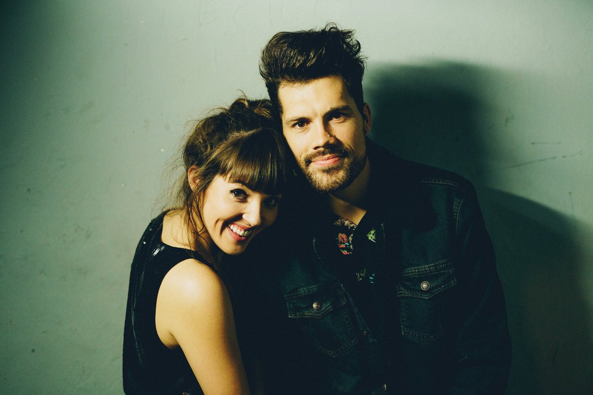 OhWonderMusic's tweet photo. So happy after eating pierogi 🥟🤤🥟 #poland https://t.co/VYHgXVTpFX