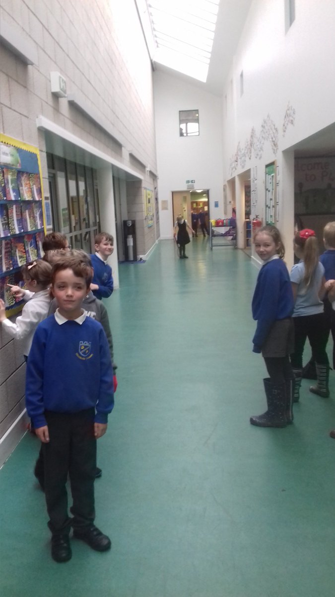 P3C_DeanburnPS's tweet photo. Using a trundle wheel to measure out the difference in stopping distances between a car travelling at 20mph and at 30mph. #speeddown #DPSRSW #StopDropandGo https://t.co/BBmuizh4u4