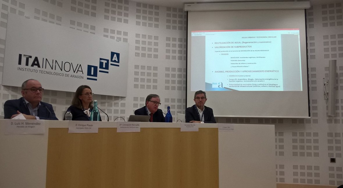 iAgua's tweet photo. Fernando Morcillo (@AeasAgua) destaca el papel de la reutilización del #agua en el marco de la #economíacircular https://t.co/337RLy1csn https://t.co/xPyZgD0aWE