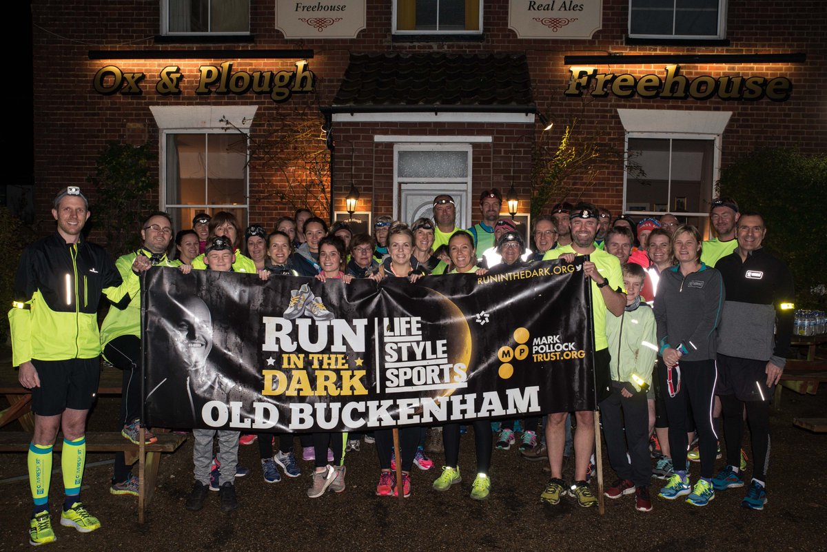 AspectGroupServ's tweet photo. Well done from all the team at AGS to all who joined together last week for the Run In the Dark 2017! Local fundraisers included our very own Matt Dillon and helped to raise over £900 for the Mark Pollock trust! #Fundraising #Runinthedark2017 https://t.co/57JQ4P91SY
