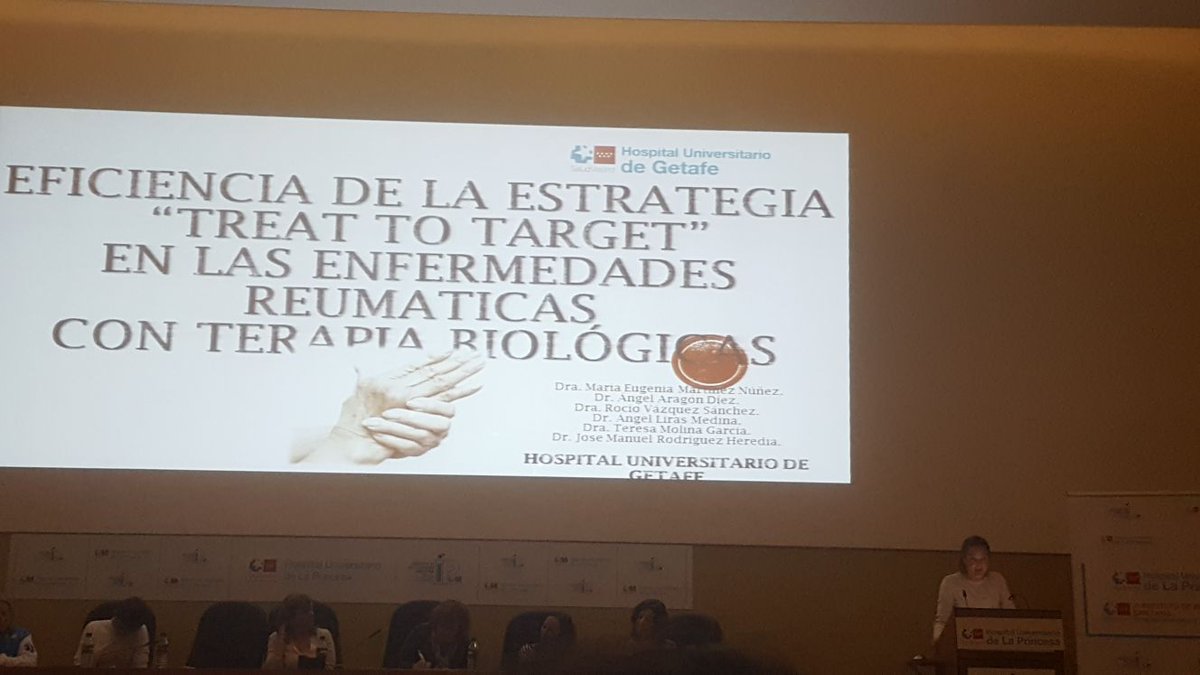 Far_HUG's tweet photo. Presentación del proyecto 'Eficiencia de la estrategia "Treat To Target" en las enfermedades reumáticas con TB'.
VI encuentro de reconocimiento a las mejores prácticas en gestión de calidad 2017 del SERMAS. #HUGF https://t.co/pJP07l1gLV