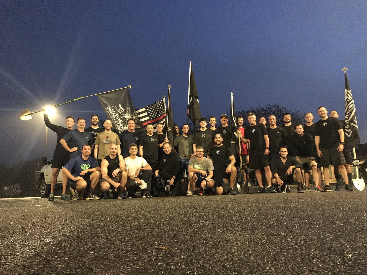 F3UglyStik's tweet photo. 29 PAX for a pre-Thanksgiving death by pull-up Beatdown at the #MonsterFactory this morning! A good time was had by all! #F3counts @f3capefear My selfie skills are getting better 👌🏻 @F3ENC https://t.co/VM4GmYkZqy