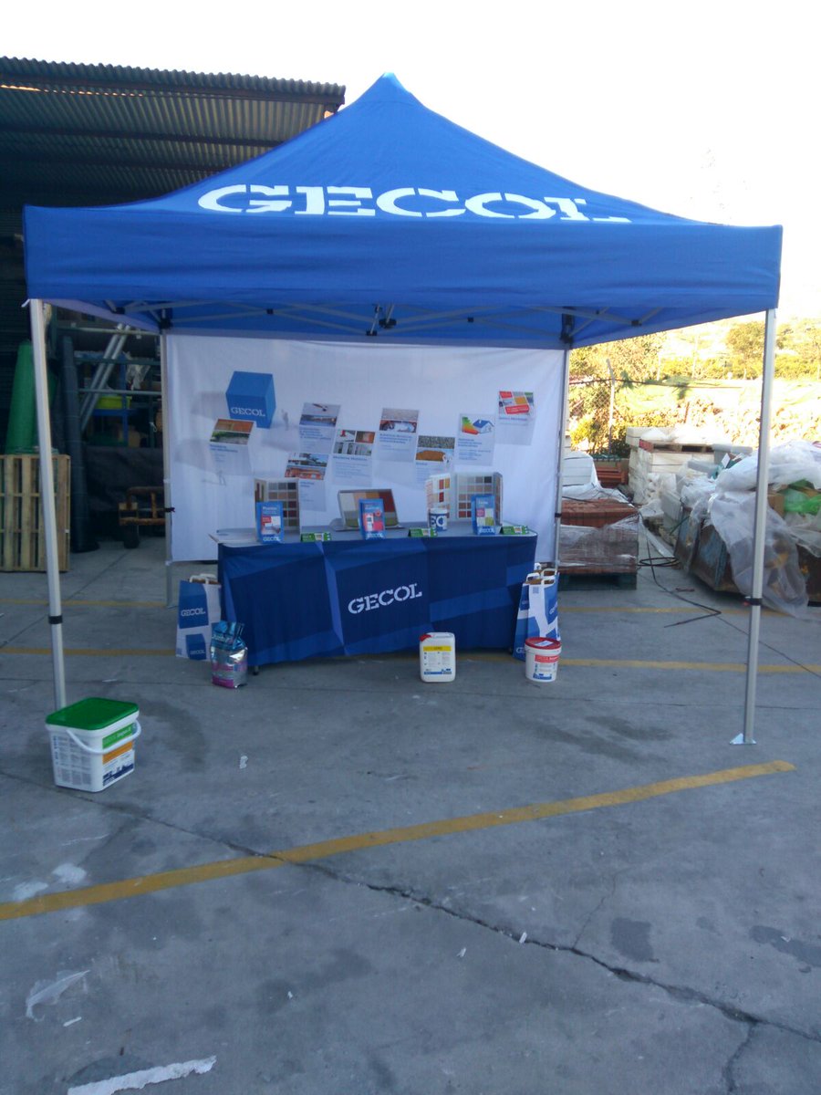 GECOLoficial's tweet photo. En la provincia de Málaga tenemos a @AMillanGECOL en Hermanos Jimena, S.L. de Nerja  (Málaga) con María José y Alberto Jimena, responsables de compras y ventas #GECOLequipo #SiempreCerca #PVAgecol https://t.co/BanQAI0zaw