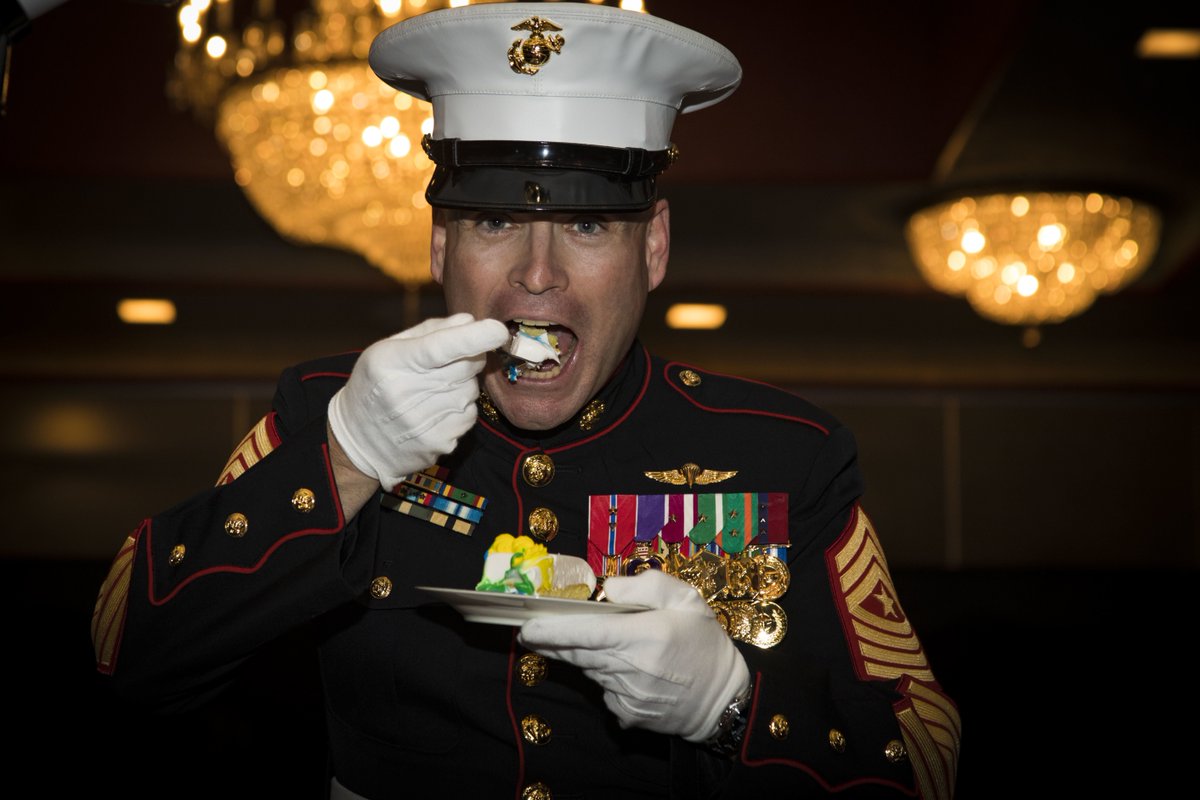 DeptofWar's tweet image. Aww yeah! It's #NationalCakeDay! 🎂 🍰 What's a military celebration without cake? For the folks out there who eat cake, what's your favorite kind?