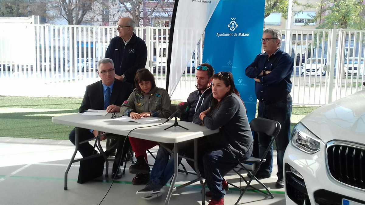 esportmataro's tweet photo. Presentació de la 20a @mitjamataro i la 24a Marató Escolar i novetat #TERÇDEMITJA del proper 3 de desembre, dins el circuit de mitges de la @diba #nourecorregut #PRUNAMOTOR #MITJADEMATARO #Mataró #EsportMataró #JJEE_Mat https://t.co/6MOpzmhn1p https://t.co/XLtGfuzhpw