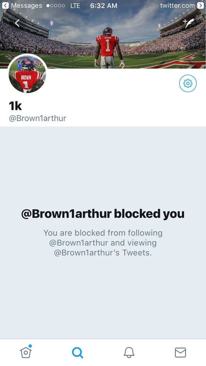 cl_yt_nw_lt_rs's tweet photo. I guess @Brown1arthur got tired of me telling him Starkville disowned him. He'll be a millionaire, it's fine. Still #notayellowjacket though. https://t.co/Pkz6RqseJ6