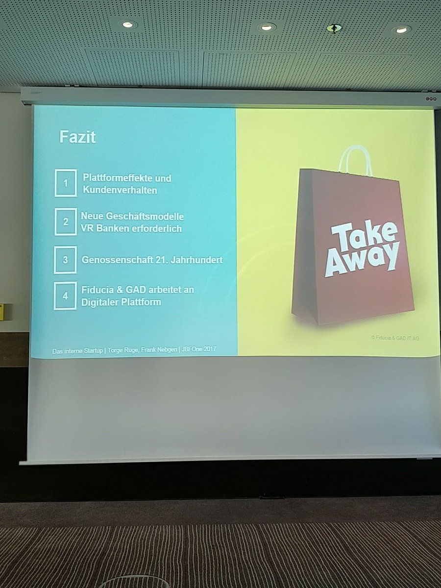 #jbfone Sehr interessanter Vortrag, bin gespannt auf die nächsten Ergebnisse aus dem Team #digitaleplattform