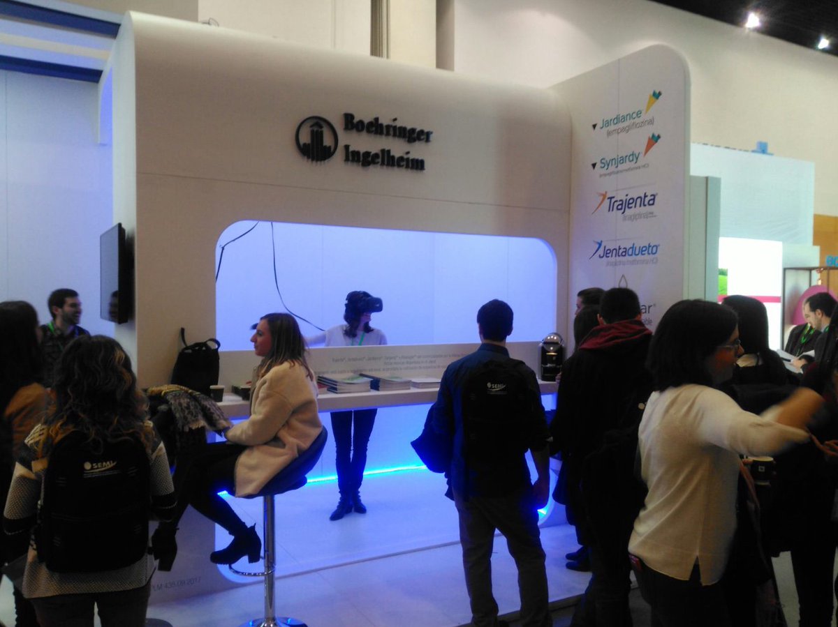 welinkvr's tweet photo. Ahora mismo en el #38SEMI!! Gran éxito de los casos clínicos. Un placer trabajar con @Boehringer 😀 #eHealth #VR @CongresoSEMI https://t.co/6q0doCkstg