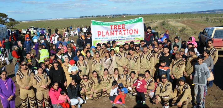 DrMSGfc's tweet photo. Dera Sacha Sauda holds world record in the field of tree plantation. #EveryTreeCounts
केवल Dr. MSG के जन्मदिवस पर ही डेरा अनुयायी 4 करोड़ से ज्यादा पेड़ पौधे लगा चुकें है। https://t.co/Ovi3C1Lxap