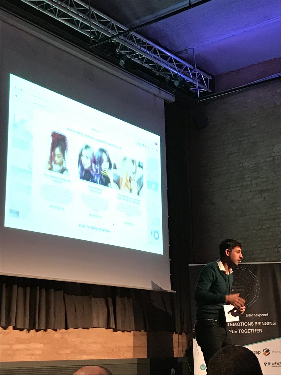 ¿Qué es y qué no es un #chatbot ? Nos lo aclara Álvaro González de #Comons 🤘🏼🤖 con casos de éxito como el de @Loreal 💇🏽‍♀️#TechBarcelona17 <a href="/TechExpConf/">Tech Experience Conf</a>
