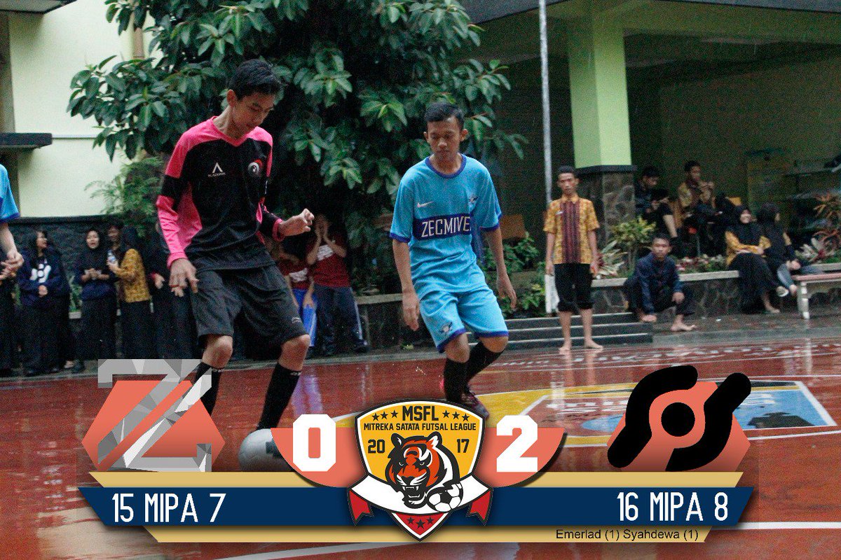 osismisa's tweet photo. #MSFL2017 hari ini ditutup dengan pertandingan antara kelas 15 MIA 7 melawan 16 MIA 8! https://t.co/DZUOQ3BBzW