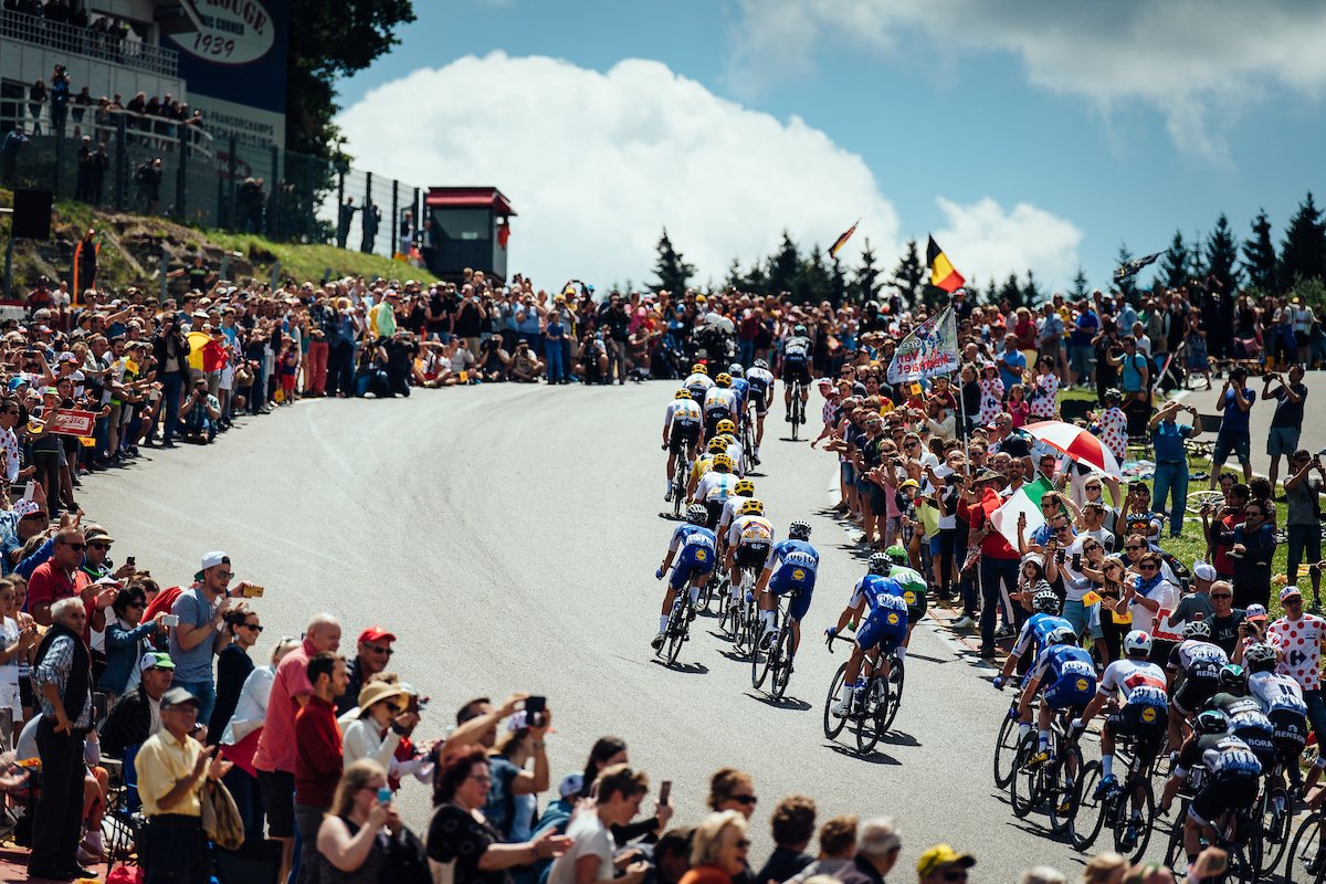 LeTour's tweet photo. 🏆 #TDF2017AWARDS - FANS 🏆 
📍 @circuitspa - 🇧🇪
RT pour voter pour cette photo / RT to vote for this picture https://t.co/0hXyghFEgK