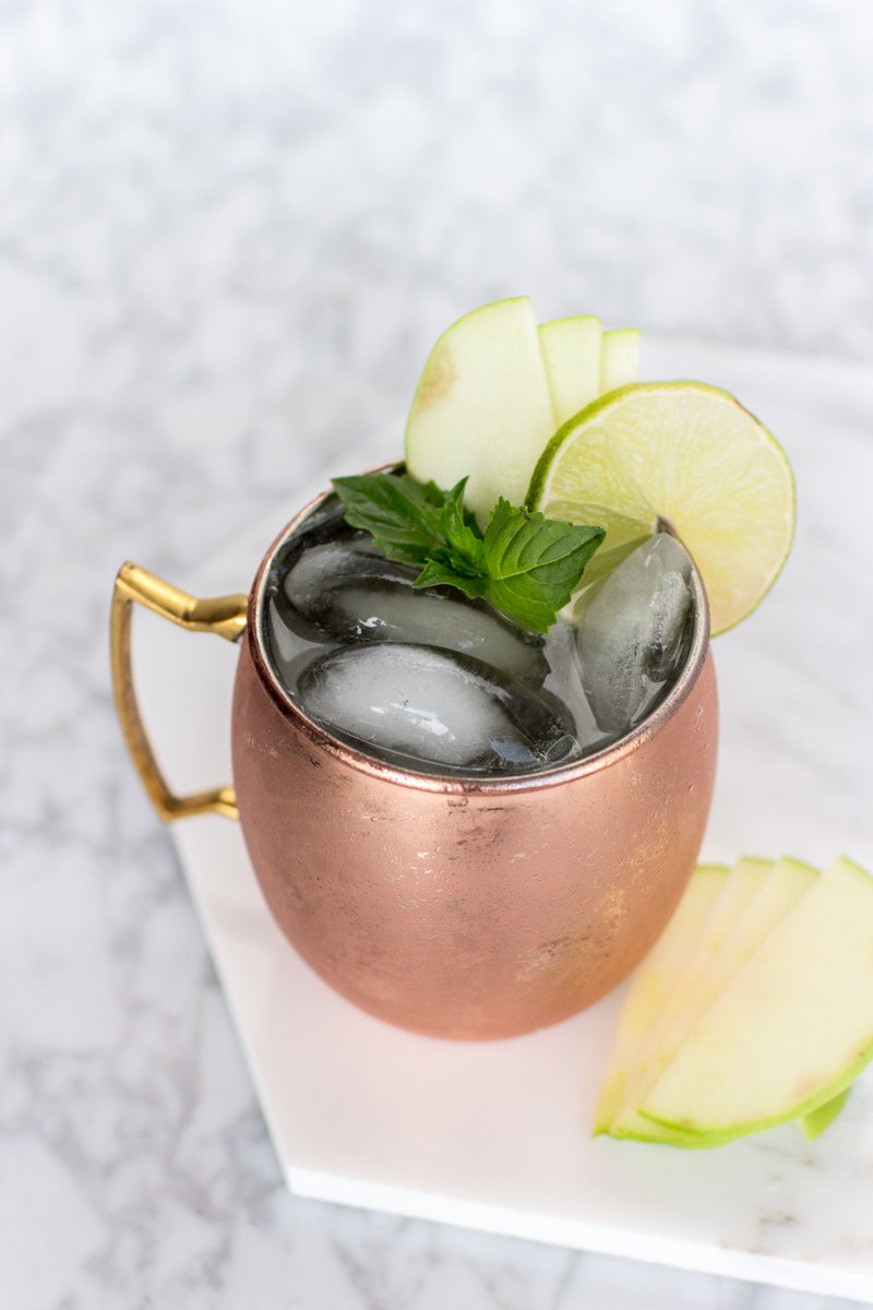 CultChrom's tweet photo. Two Holiday Gin Cocktail Recipes https://t.co/pGiVaMcj6F https://t.co/Pl7NYCJ27C