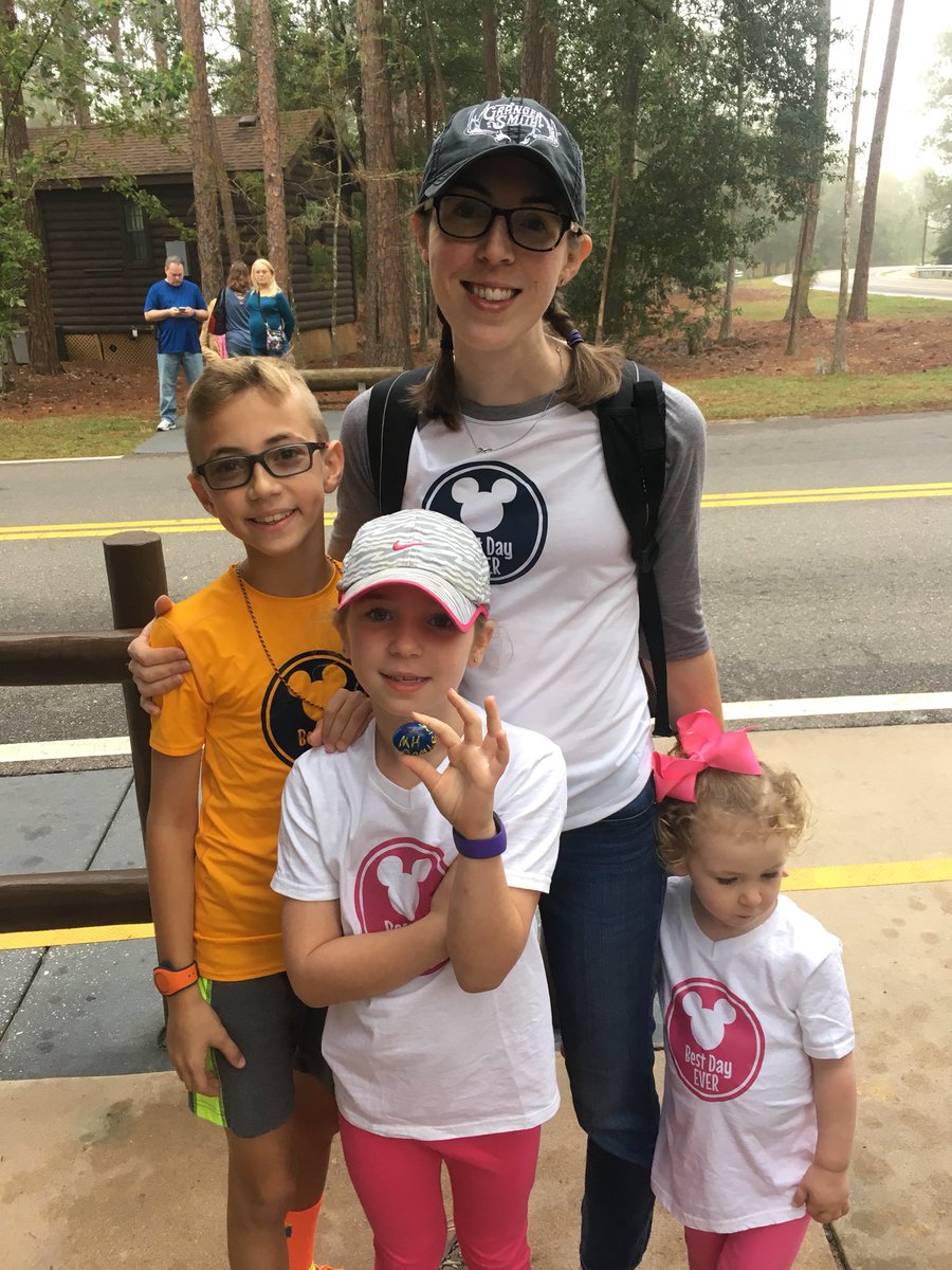 EdBZiegler's tweet photo. Found a rock at Fort Wilderness Disney World.  Going to re-hide it. #MHROCKS https://t.co/mAovoXle3W