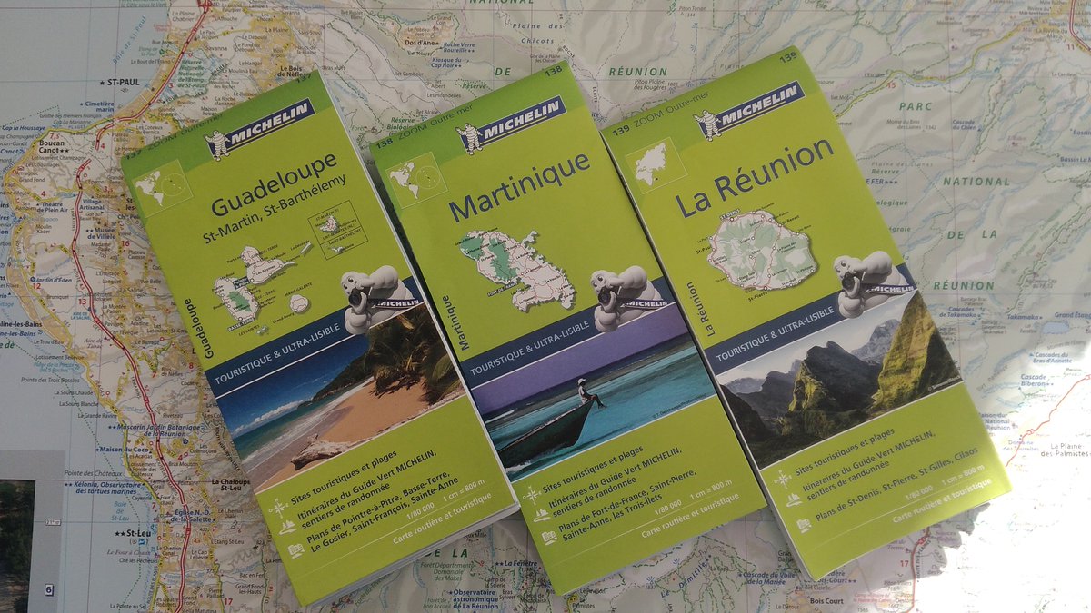 _vdct's tweet image. La famille des cartes papier basées sur #OpenStreetMap s&apos;agrandit \o/
#Guadeloupe et #Martinique rejoignent #LaReunion au catalogue @ViaMichelin (et ça fait plaisir, oui !)