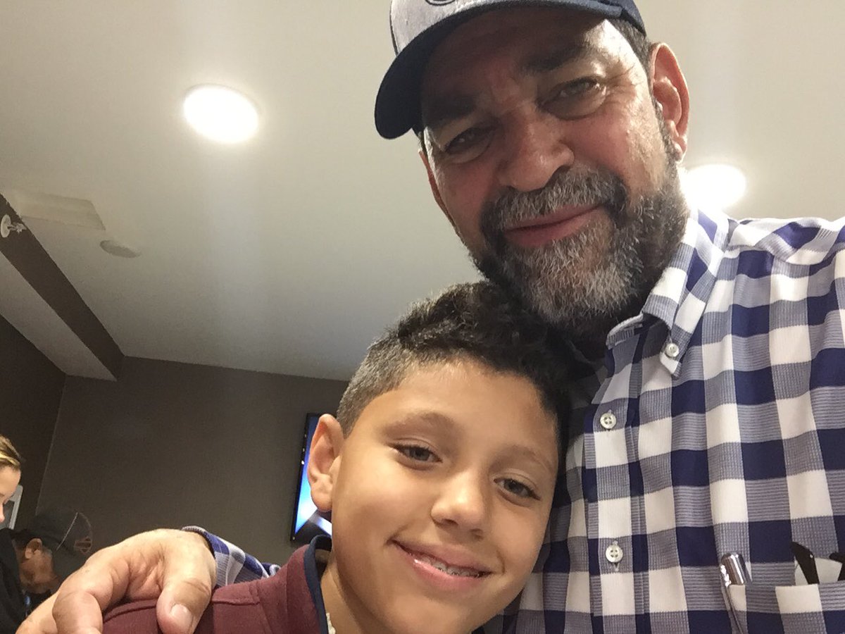 eligiojaquez's tweet photo. Mi nieto Gabriel, deportista y bailador, cumple hoy 11 años y para amanecer con él volé 2 horas de avión y corrí 7 horas de vehículo 👏👏👏🤸🏿‍♀️ https://t.co/pNXpUdPxja