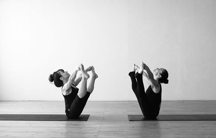 NoraWendel's tweet photo. Justine and Ros - Yoga Teachers https://t.co/YhF7MpNcWF https://t.co/llhva0lILY