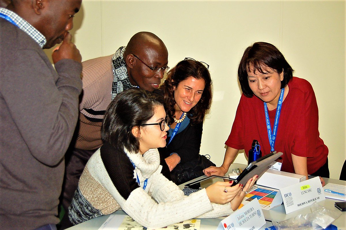itcilomigration's tweet photo. Enjoying the group works in the joint #ilo #iom #training on #governing #migration at #local #level! 
#iomlhd #itcilo #localgov #development #localdev #governingmigration #migrationfordevelopment https://t.co/cd2mEons4g