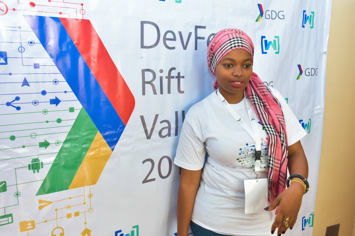 gdgeldoret's tweet photo. Haha,  shout outs to our @wtmeldoret @WomenTechmakers for their incredible support and energy at the largest, they say, in the #rift valley #devfestRV17 #devfestriftvalley17 https://t.co/DvTWUeHhGi
