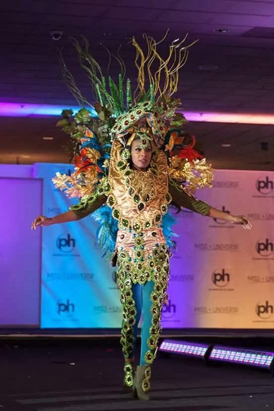 giological's tweet photo. Louise Victor, #MissUniverse #SaintLucia has effortlessly slayed the preliminary rounds! #EveningGown #Swimwear #NationalCostume #PersonalityInterview Even if she doesn't make it to the top 15 Saint Lucia is extremely proud of how amazing she was! 🇱🇨 https://t.co/vD3sbX59L8